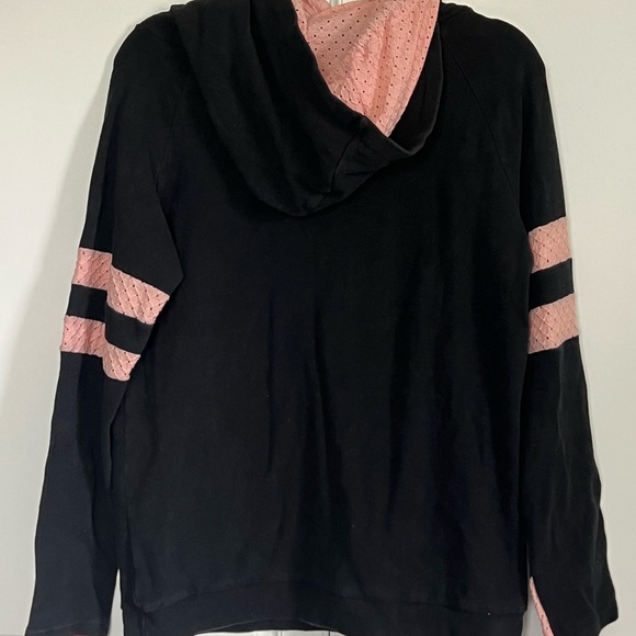 Hooded Shirt - Picture 2 of 6